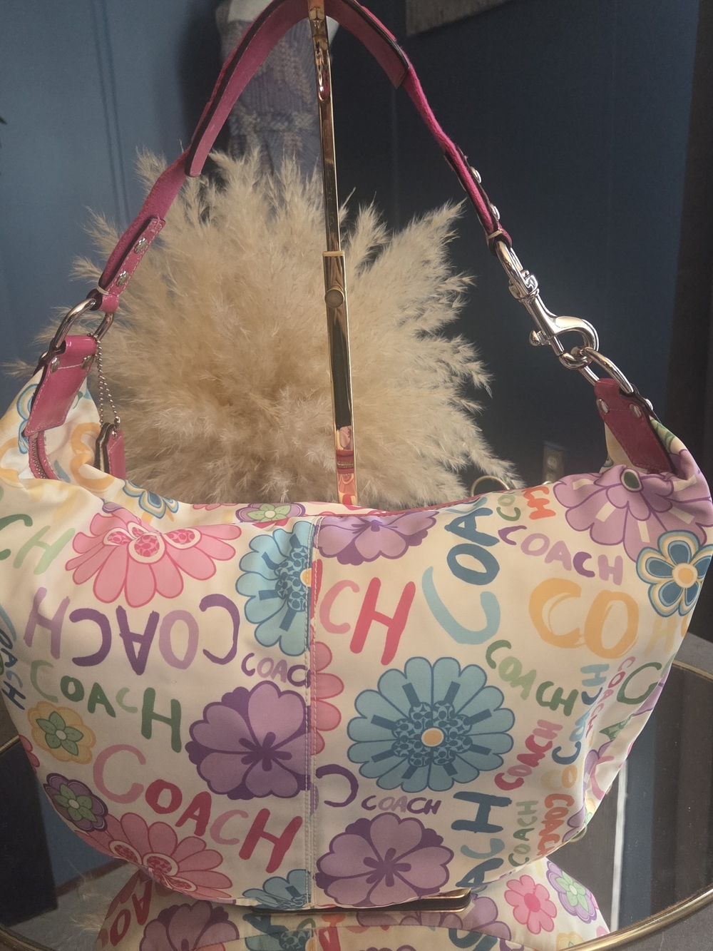 LOW START Coach Poppy Daisy Fingerpaint Graffiti Large Hobo Bag F14883 Pink Y2K - Picture 8 of 17
